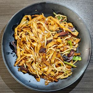 Vegan Fried Kway Teow  at Makan Vegan - 斋这里 in Central Singapore