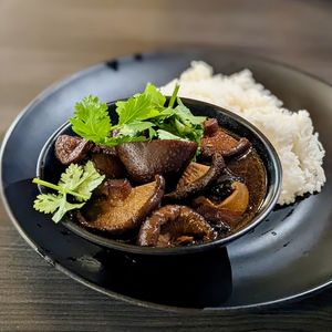 Vegan Trotter Rice at Makan Vegan - 斋这里 in Central Singapore