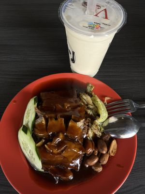 Duck rice  at Makan Vegan - 斋这里 in Central Singapore