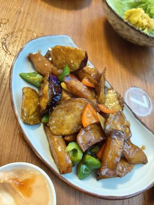 Eggplant platter at Makan Vegan - 斋这里 in Central Singapore
