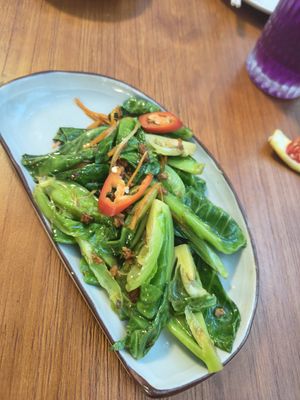Kailan at Makan Vegan - 斋这里 in Central Singapore