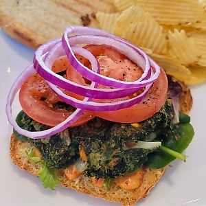 Vegan spinach burger with vegan sundried tomato aioli at The Café in Little Falls