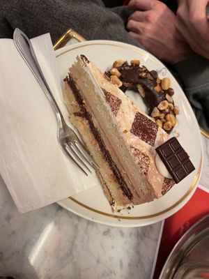 vegane Nougattorte, Nougatring  at Cafe Geissner in Giessen