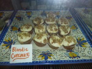 Blondie cupcakes at Vegeria - Viva Book Complex in San Antonio