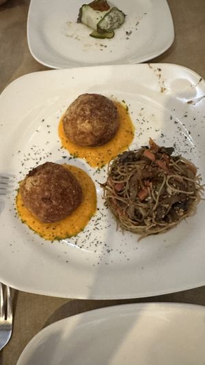 Crocettas tasty again €11   at La Sella in Cartagena