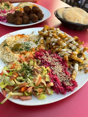 Vegan Shawarma with vegan “chicken"  at El Hummus in Mallorca