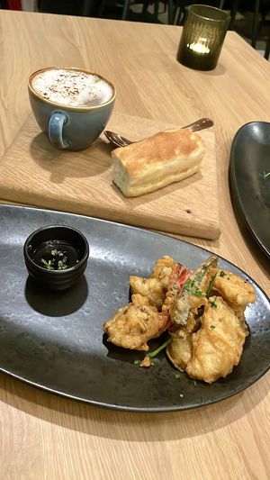 Crispy tempura veg and mushroom soup- very nice   at Mangosteen in Portsmouth