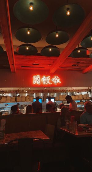 the vibeeeee at Hawkers in Windermere