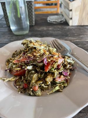 Burmese salad 10/10  at Pait Tine Taung in Koh Phangan