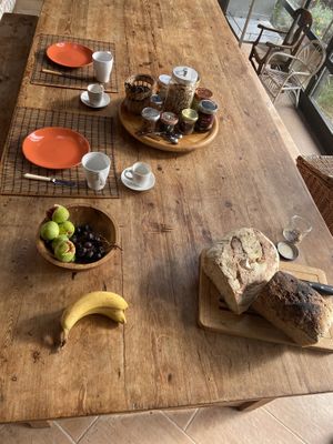 Colazione con prodotti home made  at Casale Hortensiae in Orte