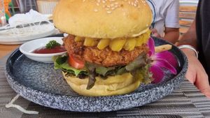 Chicken burger at HeyBong - The Healthy Secrets  in Siem Reap