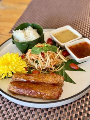 Khmer sausage with papaya salad   at HeyBong - The Healthy Secrets  in Siem Reap