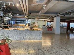 Counter    at Flour Artisan Bakery in Seoul