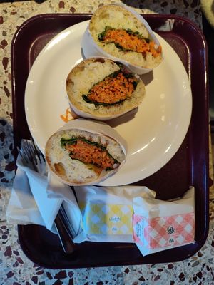  at Flour Artisan Bakery in Seoul