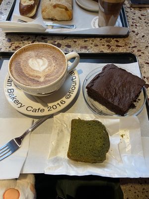   at Flour Artisan Bakery in Seoul