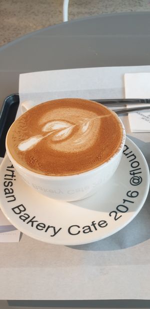 Cinnamon Soy Latte at Flour Artisan Bakery in Seoul