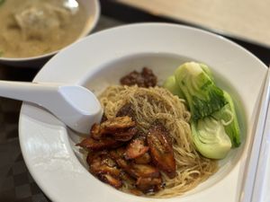 Char siew dumpling noodles  at Lian Xin - 莲芯膳坊 in Central Singapore