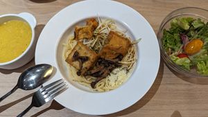 Friday western set. Decent taste and cheap price. at Lian Xin - 莲芯膳坊 in Central Singapore