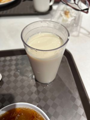 Soy bean drink $1  at Lian Xin - 莲芯膳坊 in Central Singapore