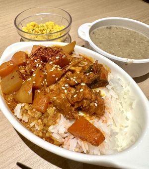 Baked cheese curry rice 🍛   at Lian Xin - 莲芯膳坊 in Central Singapore