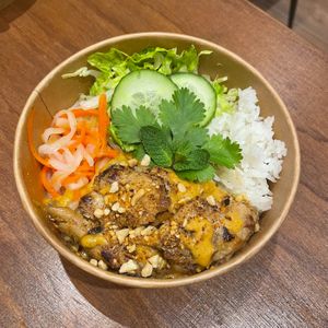 R04. Nil-chicken
Lemongrass Nil-chicken, Homemade Satay* Sauce (Contains Peanuts), Lettuce,
Cucumber, Pickled Salad, Mint, Coriander, Boiled Rice.
 at BUDDHA TASTE in South East London