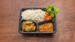 R04.Nil-chicken at BUDDHA TASTE in South East London