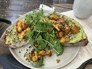 Avocado toast with tofu   at Bio Cafe Blütezeit in Vienna