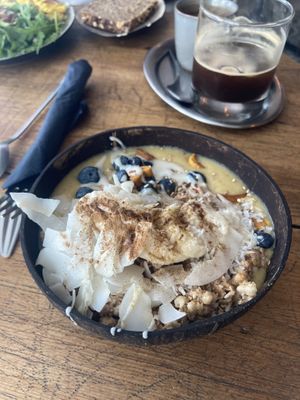 Rising Sun smoothie bowl  at Bio Cafe Blütezeit in Vienna