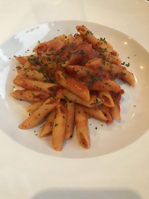 Pasta arrabiata  at La Bodeguita del Mar in Santa Maria