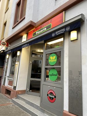 Strassenansicht   at Pizzeria Schlaflos 2 in Frankfurt