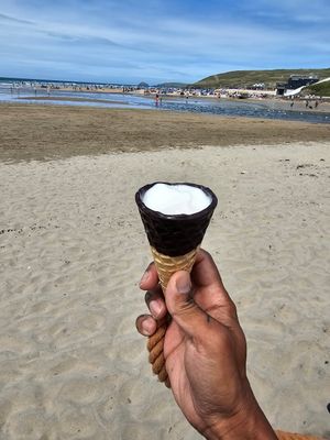  at Parade Stores in Perranporth