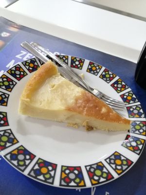 Tarte de pastel de nata at Vegan Details in Braga