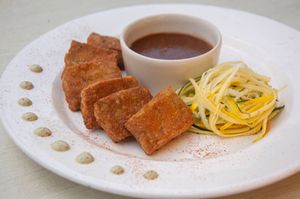 Trataría nuggets  at VEGANO El Buen Alimento in Cali