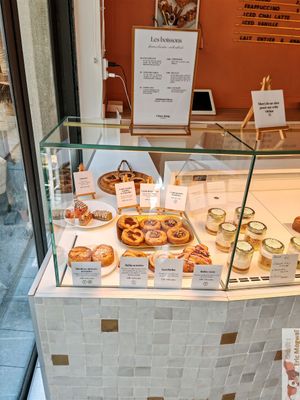 Choices at Clara Jung Pâtisserie in Montpellier