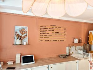 Bar at Clara Jung Pâtisserie in Montpellier