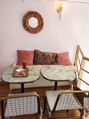 Upstairs seats at Clara Jung Pâtisserie in Montpellier