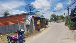 Follow these signs at Jey - เจ in Phitsanulok