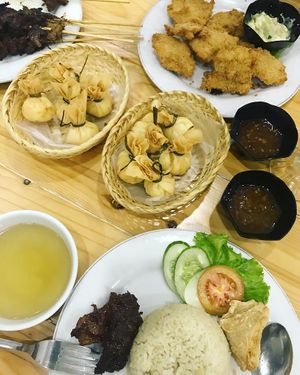 Money bags, Crispy nuggets at Loving Hut - Jatinegara in Jakarta