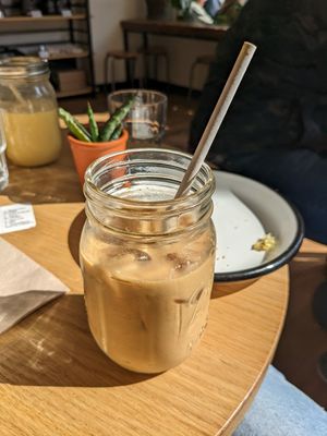  at Wild & The Moon - Van Woustraat in Amsterdam