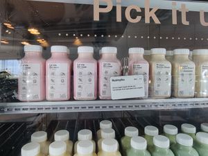  at Wild & The Moon - Van Woustraat in Amsterdam