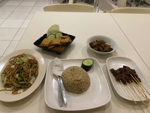   at Loving Hut in Singaraja