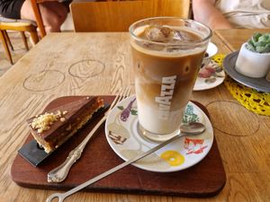 Snickers cake (gluten free) and ice coffee at Beans and Tales in Malmo