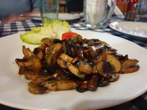 Sautéed mushrooms at Sunny's in Borovets