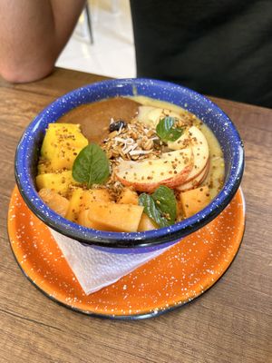 Tropical smoothie bowl   at Zona ProSalud in Guatape