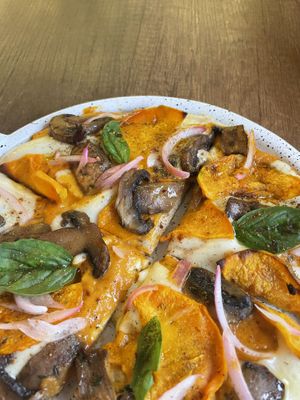 Pizza   at Zona ProSalud in Guatape