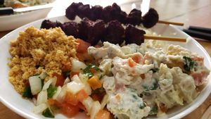 Prato do dia (R$22). Not bad. I liked the seitan skewer and the potato salad was actually pretty good. at Viva la Vegan in Curitiba