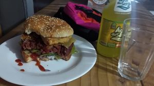 Eu passei no VLV pegar um lanchinho antes de sair na última sexta, foi uma ótima ideia. Eu tasquei uma mordida antes da foto, ops. at Viva la Vegan in Curitiba