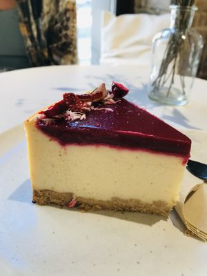 Cheesecake   at Wyld in Stuttgart