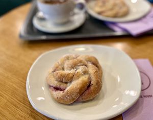 Mansikka-pulla (Strawberry pulla)  at Coffee House in Rovaniemi