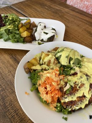 Macro bowl with burger patty & the dish of the day (it was a sunflower loaf) at Naked Foods in Nosara